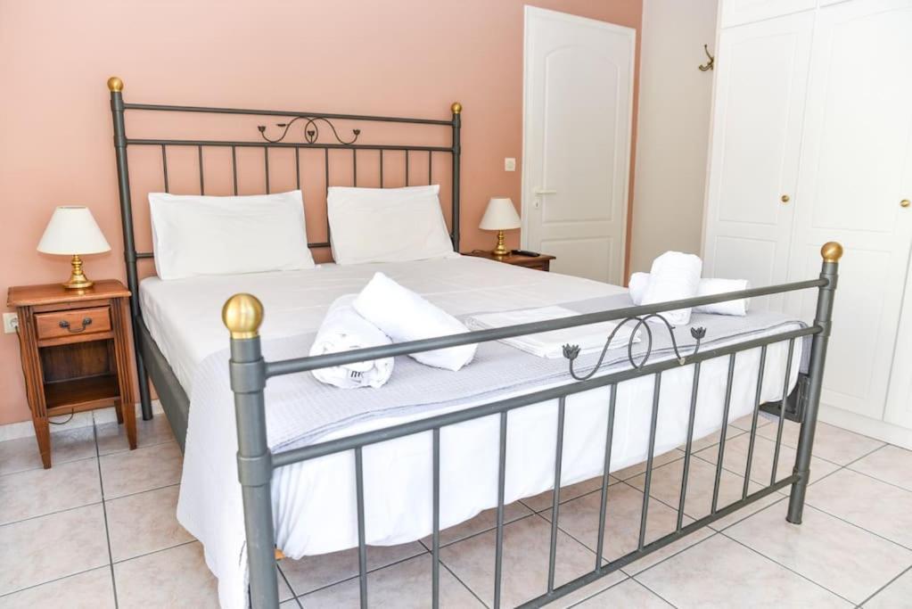 Aposperite Apartment กาลามาตา ภายนอก รูปภาพ